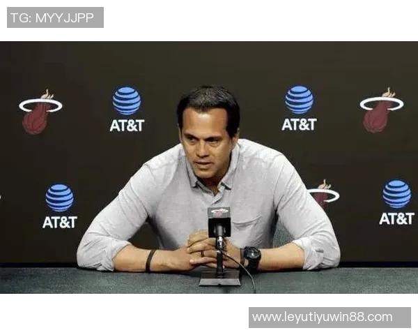 希罗未续约引发关注斯波回应称这是经纪人与管理层的事务